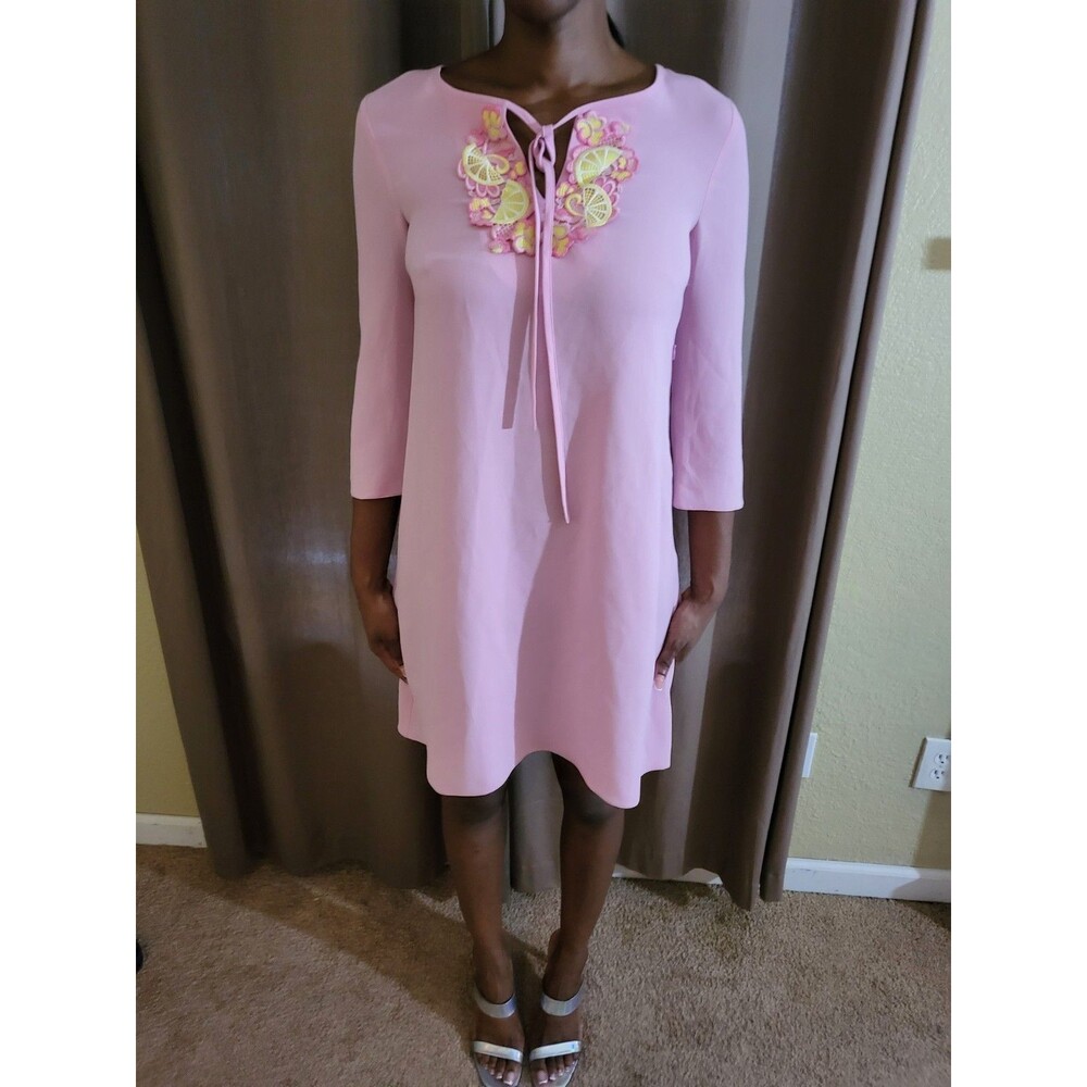 Boutique  Moschino Lemon Floral Applique Shift Dress Size 8 Pink  Boho Chic